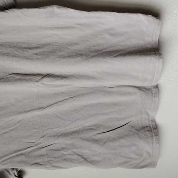 Guess Men's Tan Short Sleeve Tee - Picture 9 of 15